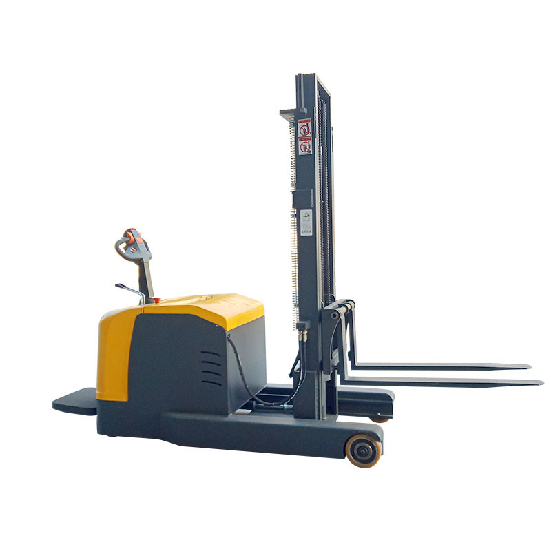 倉儲叉車廠家定制電動堆高車維護保養