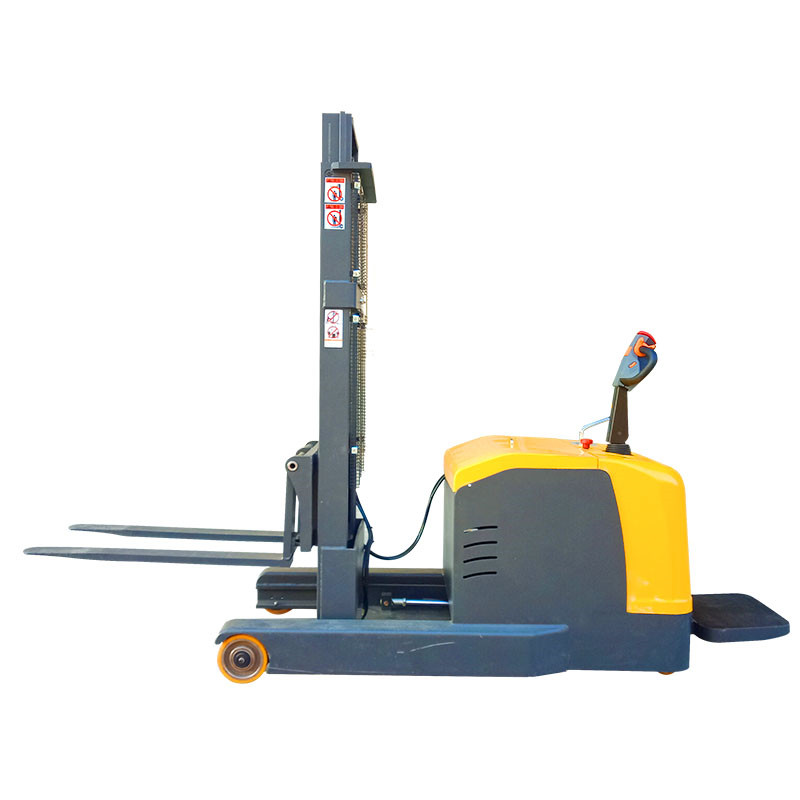 倉儲叉車廠家定制電動堆高車維護保養