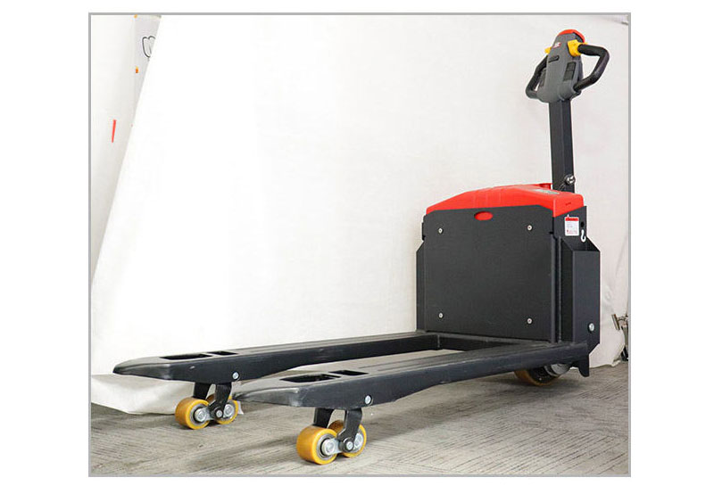 小型電動(dòng)搬運(yùn)車5