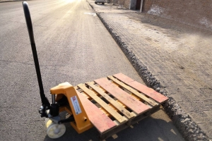 手動(dòng)搬運(yùn)車安裝視頻!