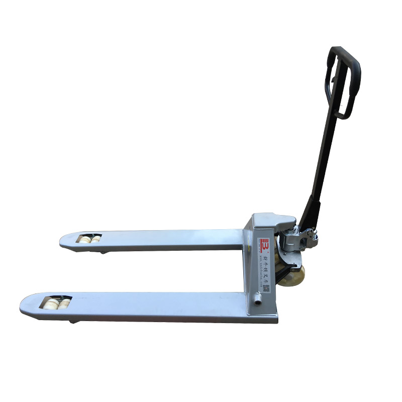 哪些因素影響了倉儲叉車廠家的價格