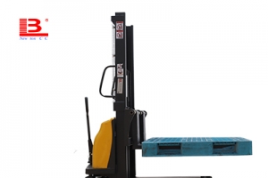 半電動堆高車可能出現的4個故障!