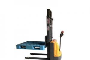 堆高車(chē)電動(dòng)批發(fā)廠(chǎng)家的選購(gòu)指南