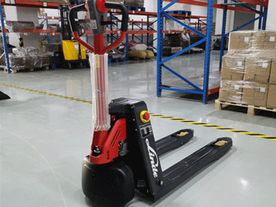 新牛盾電動(dòng)搬運(yùn)車(chē)