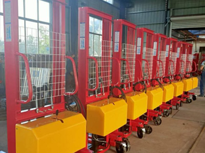 1.5噸半電動(dòng)堆高車優(yōu)勢(shì)是什么？