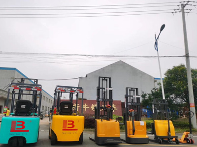 叉車定制非標(biāo)