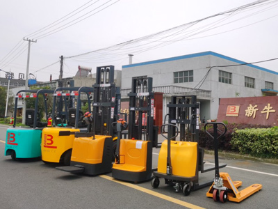 優質電動堆高車選型指南 前十名名單奉上