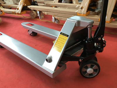 手動(dòng)液壓叉車