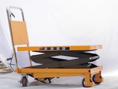 小型升降平臺(tái)車(chē)